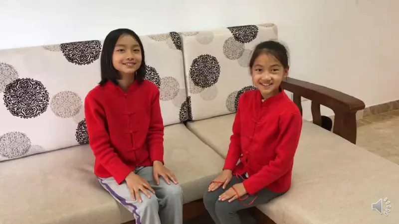 8传统游戏我会玩_课件1_二年级上下册资料_小学二年级学习资料-25年更新版_2-08、小学二年级道德与法治下册_课时练与课件