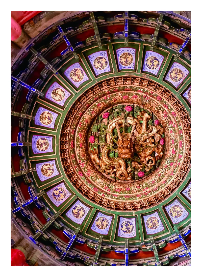 普通高中教科书&middot;艺术必修2艺术与文化（上册）(1)_高中全套电子教材及答案。_01高中电子教材全套_艺术_沪教版_高中年级_必修2艺术与文化（上册、下册）